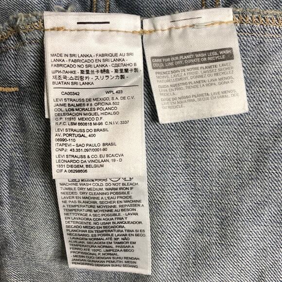 Levi’s Trucker Jean Denim Jacket - Picture 5 of 7